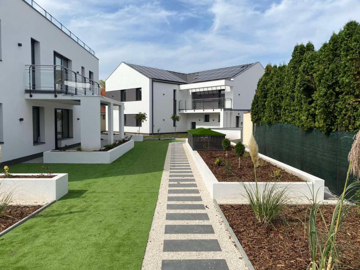 Oasis Apartman Hajdúszoboszló Exteriér fotografie